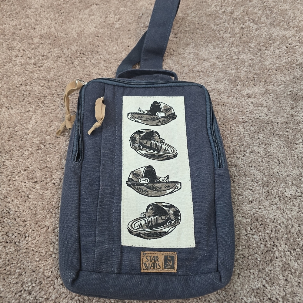 Star Wars Grogu Baby Yoda Sling Bag